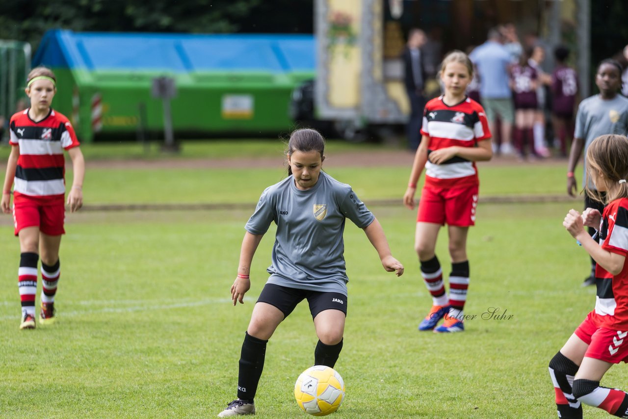 Bild 259 - Loewinnen Cup